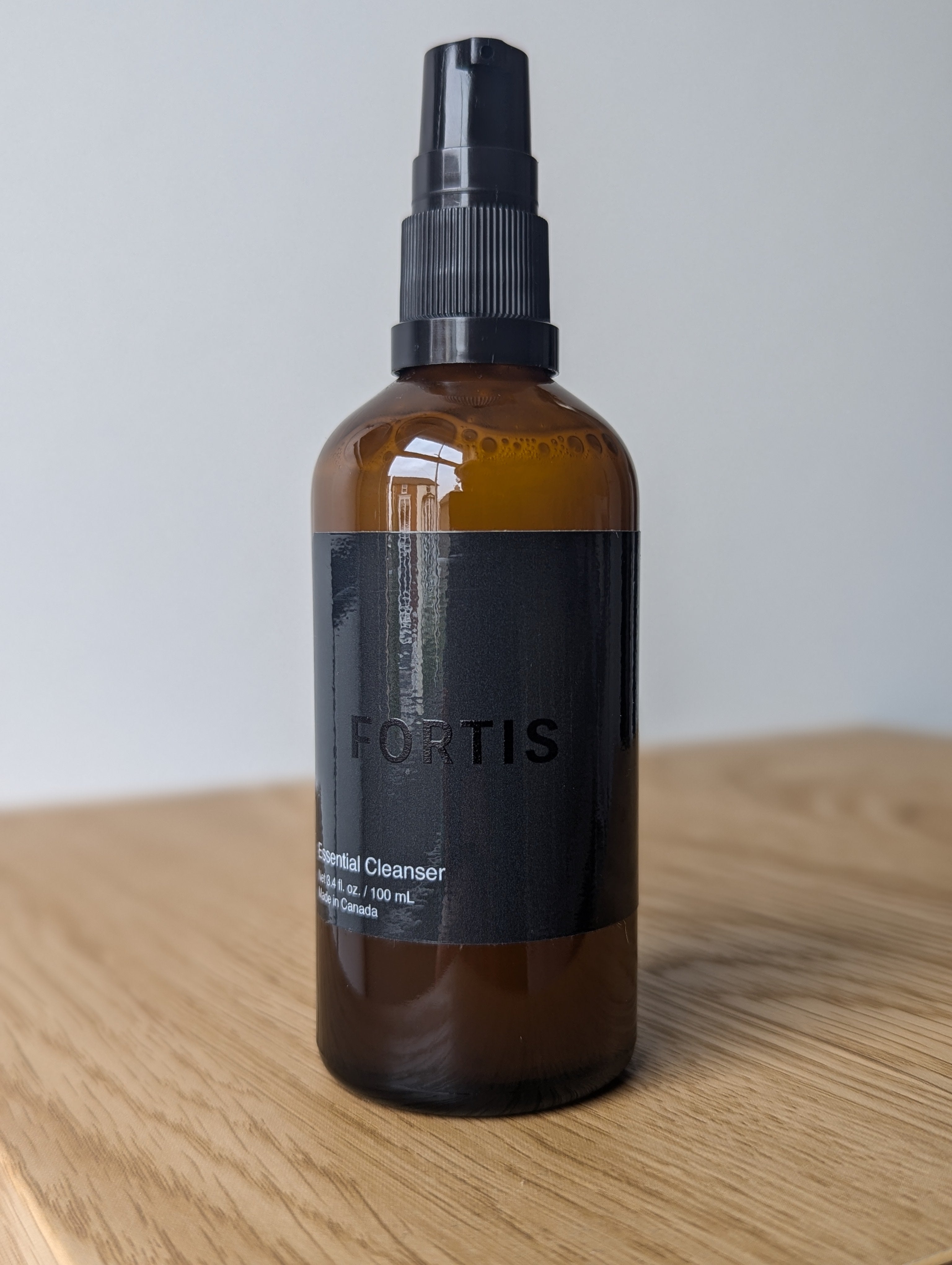Essential Cleanser - Herbal and chamomile blend
