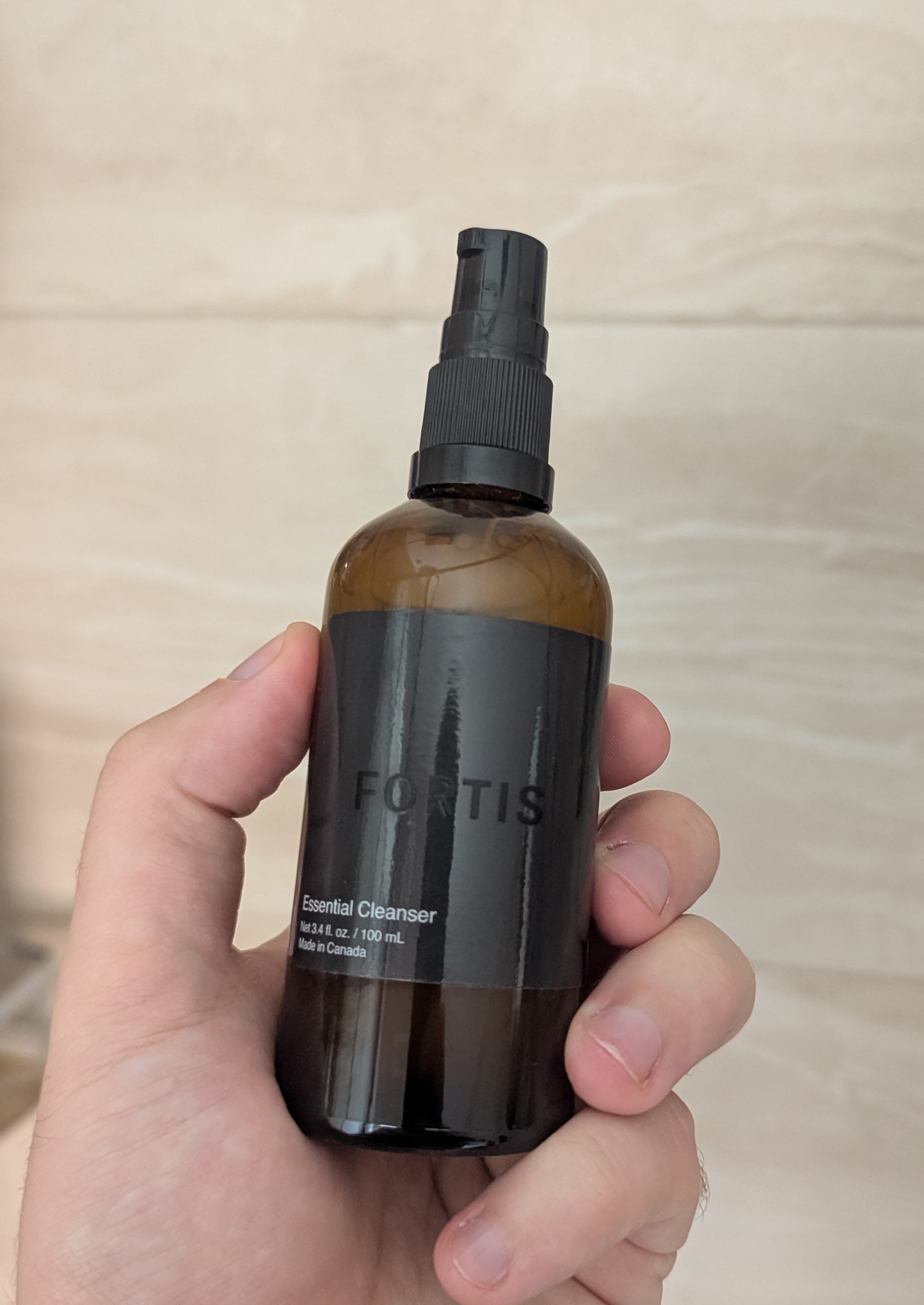 Essential Cleanser - Herbal and chamomile blend
